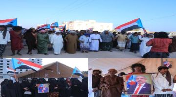 مخيم اعتصام المهرة يشهد أنشطة ثقافية وتراثية بمشاركة شرائح المجتمع المهري مخيم اعتصام المهرة يشهد أنشطة ثقافية وتراثية بمشاركة شرائح المجتمع المهري