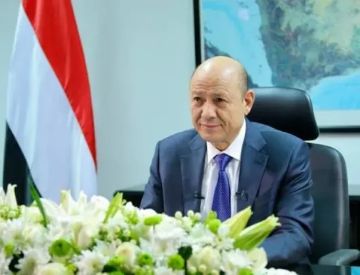 الرئيس العليمي يصدر توجيهات لمحافظ حضرموت بشأن التوتر الحاصل في المحافظة