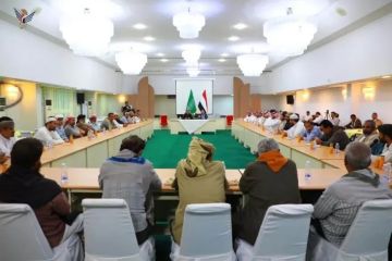 الوفد السعودي يدعو لعودة القوات القادمة من خارج حضرموت وتسليم المعسكرات لقوات درع الوطن