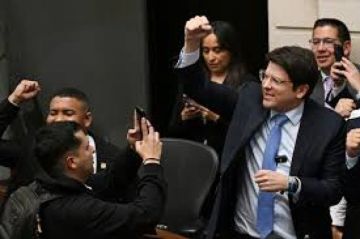 نجاة مرشح رئاسي من إطلاق نار استهدفه في البيرو نجاة مرشح رئاسي من إطلاق نار استهدفه في البيرو