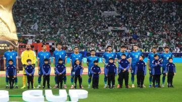 موعد مباراة العراق والأردن اليوم في كأس العرب 2025.. القنوات الناقلة والتشكيل المتوقع موعد مباراة العراق والأردن اليوم في كأس العرب 2025.. القنوات الناقلة والتشكيل المتوقع