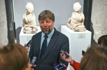 بولندا تعتقل عالم آثار من متحف أرميتاج الروسي