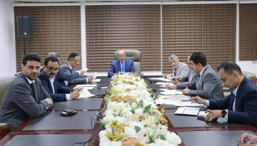 تنظيم الواردات بالبنك المركزي تحذر من محاولات الالتفاف على الأنظمة تحت ضغوط الحوثيين