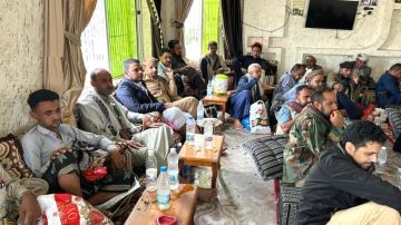 اجتماع بمديرية مقبنة يناقش جهود التحشيد والتعبئة وبرامج دورات طوفان الأقصى اجتماع بمديرية مقبنة يناقش جهود التحشيد والتعبئة وبرامج دورات طوفان الأقصى