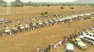 قبائل المربع الغربي بحجة تعلن في نكف قبلي مسلح الجاهزية لأي تصعيد من قبل العدو قبائل المربع الغربي بحجة تعلن في نكف قبلي مسلح الجاهزية لأي تصعيد من قبل العدو