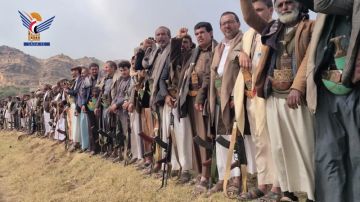 المحويت.. قبائل الرجم تدين الإساءة الأمريكية للقرآن الكريم وتؤكد الجهوزية الكاملة المحويت.. قبائل الرجم تدين الإساءة الأمريكية للقرآن الكريم وتؤكد الجهوزية الكاملة