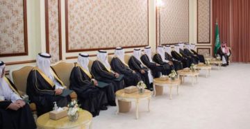 15 سفيرا معينون حديثا يؤدون القسم أمام ولي العهد السعودي