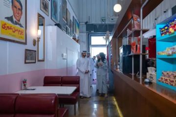 زيارة ولي عهد دبي لـ السركال أفنيو : منصة رائدة للإبداع والفنون