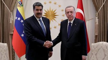 أردوغان يبحث مع مادورو العلاقات الثنائية وقضايا إقليمية أردوغان يبحث مع مادورو العلاقات الثنائية وقضايا إقليمية