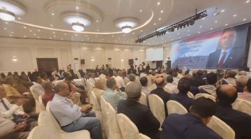 النقابات العمالية في الجنوب تدعو الرئيس الزبيدي لإعلان الدولة النقابات العمالية في الجنوب تدعو الرئيس الزبيدي لإعلان الدولة