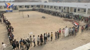 الحديدة .. وقفات طلابية في الحالي والصليف والمراوعة تنديدا بالإساءة للقرآن الكريم الحديدة .. وقفات طلابية في الحالي والصليف والمراوعة تنديدا بالإساءة للقرآن الكريم