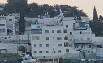 محافظة القدس: محكمة صهيونية تثبت إخلاء 13 شقة في حي بطن الهوى لصالح المستوطنين