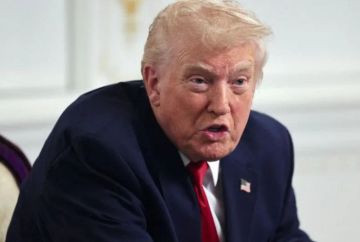 ترامب يجتمع مع وزير الحرب الأمريكي ورئيس الأركان بشأن فنزويلا