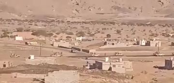 إيقاف جميع رحلات النقل البري بين اليمن والسعودية بسبب اشتباكات العبر ولواء ينسحب بكامل عتاده إلى مأرب