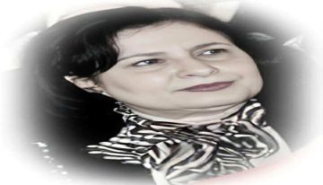 المرأة الوحيدة في وفد الجبهة القومية للتفاوض على الاستقلال