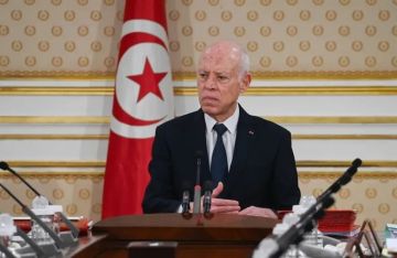 الرئيس التونسي يفاجئ الشعب بهذا القرار قبل بدء 2026