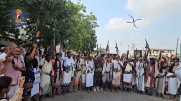 أبناء المنصورية بالحديدة يؤكدون الجهوزية لمواجهة مخططات الأعداء ونصرة فلسطين