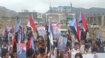 فعاليات جماهيرية في مخيم الاعتصام المفتوح بالضالع دعما لمطلب إعلان دولة الجنوب فعاليات جماهيرية في مخيم الاعتصام المفتوح بالضالع دعما لمطلب إعلان دولة الجنوب