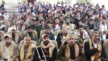 فعالية في إب بالذكرى السنوية لرحيل فقيد الوطن اللواء صالح الوهبي فعالية في إب بالذكرى السنوية لرحيل فقيد الوطن اللواء صالح الوهبي