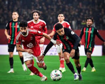 الكاف يعاقب الجيش الملكي بحرمان جماهيره من حضور مباراتين في دوري الأبطال