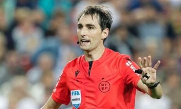 ريال مدريد يهدد بالانسحاب أمام برشلونة بنهائي كأس الملك ريال مدريد يهدد بالانسحاب أمام برشلونة بنهائي كأس الملك
