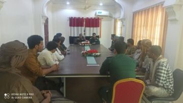 مدير أمن المهرة يترأس اجتماعا لإدارة البحث الجنائي