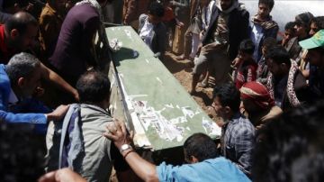 القنابل الأمريكية.. كابوس يسرق براءة أطفال صنعاء (تقرير خاص)