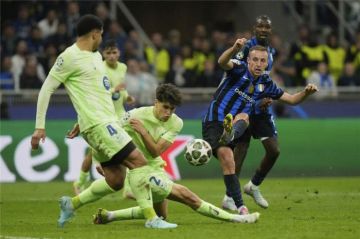إنتر ميلان يتأهل لنهائي دوري أبطال أوروبا على حساب برشلونة إنتر ميلان يتأهل لنهائي دوري أبطال أوروبا على حساب برشلونة