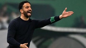 أموريم يستغل مباريات يونايتد للإعداد لنهائي الدوري الأوروبي