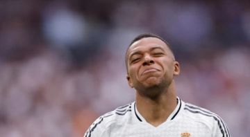 ريال مدريد يعلن نقل مبابي إلى المستشفى ريال مدريد يعلن نقل مبابي إلى المستشفى