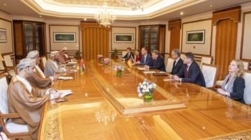 نشاط متواصل للدبلوماسية العمانية في سبيل وقف التصعيد بين إسرائيل وإيران(رصد خاص) نشاط متواصل للدبلوماسية العمانية في سبيل وقف التصعيد بين إسرائيل وإيران(رصد خاص)