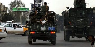 شرطة العاصمة تكشف تفاصيل جريمة قتل امرأة في صنعاء القديمة وتضبط القاتل شرطة العاصمة تكشف تفاصيل جريمة قتل امرأة في صنعاء القديمة وتضبط القاتل