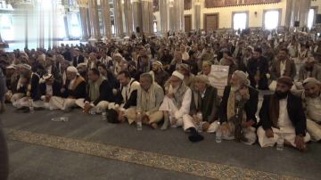 لقاء موسع في الأمانة تدشينا لفعاليات ذكرى يوم الولاية