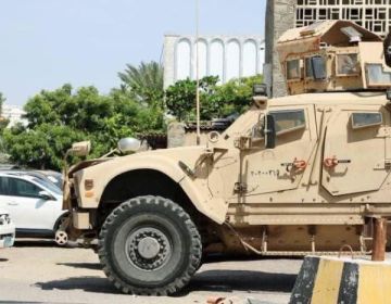 الانتقالي يوقف موكب مليونية العدالة لإحياء ذكرى اختطاف عشال قبل وصوله عدن الانتقالي يوقف موكب مليونية العدالة لإحياء ذكرى اختطاف عشال قبل وصوله عدن