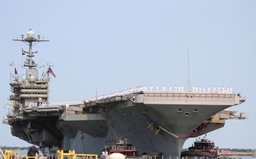 بشقوق كبيرة في جانبها الأيمن وخسائر غير محتملة..ترومان تصل إلى وطنها بشقوق كبيرة في جانبها الأيمن وخسائر غير محتملة..ترومان تصل إلى وطنها