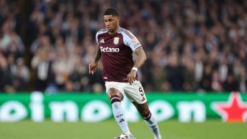 تقارير تكشف تفاصيل عقد راشفورد مع برشلونة