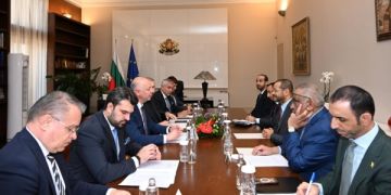 سلطنة عمان وجمهورية بلغاريا تعقدان جلسة مباحثات سياسية