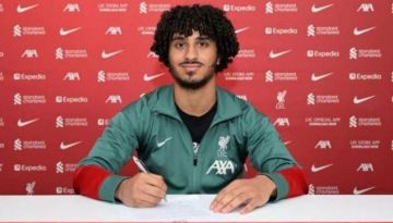 كريم أحمد.. موهبة مصرية جديدة تضيء سماء ليفربول بعد تألق محمد صلاح كريم أحمد.. موهبة مصرية جديدة تضيء سماء ليفربول بعد تألق محمد صلاح