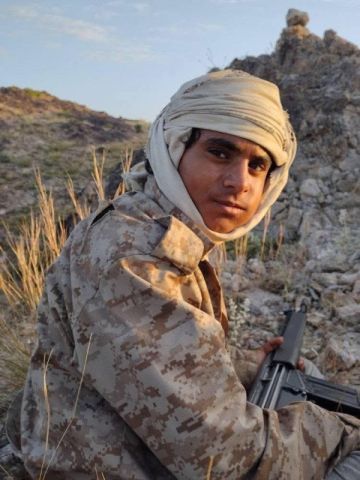 مقتل جندي في القوات الحكومية خلال اشتباكات مع الحوثيين شرقي تعز