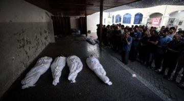 استشهاد 20 فلسطينيا في غزة بينهم منتظرون للمساعدات استشهاد 20 فلسطينيا في غزة بينهم منتظرون للمساعدات