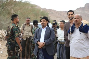 محافظ حضرموت يتفقد أضرار السيول في سيئون ويشدد على رفع الجاهزية لمواجهة المنخفض الجوي