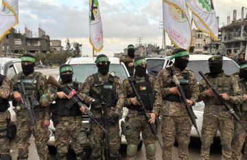 القسام تدك موقع قيادة وسيطرة للعدو الصهيوني شرق مدينة غزة القسام تدك موقع قيادة وسيطرة للعدو الصهيوني شرق مدينة غزة