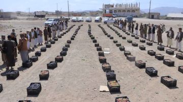 مديرية بني حشيش تدشن قوافل الدعم والإسناد للجبهات بمناسبة ذكرى المولد النبوي مديرية بني حشيش تدشن قوافل الدعم والإسناد للجبهات بمناسبة ذكرى المولد النبوي