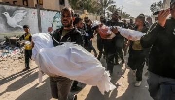 استشهاد 4 مواطنين فلسطينيين بينهم طفلة بعد قصف العدو الصهيوني مدينة غزة ومخيم النصيرات استشهاد 4 مواطنين فلسطينيين بينهم طفلة بعد قصف العدو الصهيوني مدينة غزة ومخيم النصيرات