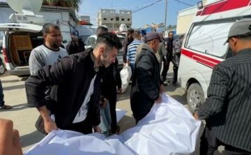 استشهاد أربعة فلسطينيين وإصابة آخرين إثر قصف صهيوني غربي النصيرات