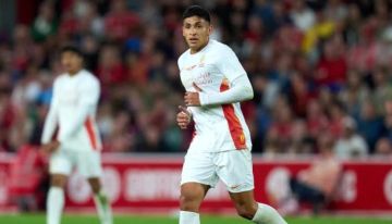 القادسية يربح 10 ملايين يورو من رحيل لاعبه القادسية يربح 10 ملايين يورو من رحيل لاعبه