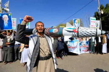 ماذا قال الجيش الإسرائيلي عن استهداف قيادات حوثية بارزة خلال غارة صنعاء؟ ماذا قال الجيش الإسرائيلي عن استهداف قيادات حوثية بارزة خلال غارة صنعاء؟