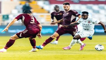 الدوري الإماراتي.. تعادل أبيض بين الوحدة وشباب الأهلي الدوري الإماراتي.. تعادل أبيض بين الوحدة وشباب الأهلي