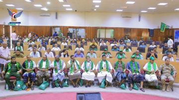 الحديدة..فعالية لقطاعات الصناعة والاستثمار والتجارة بذكرى المولد النبوي الحديدة..فعالية لقطاعات الصناعة والاستثمار والتجارة بذكرى المولد النبوي