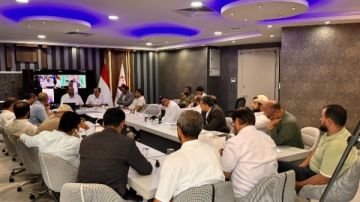 ندوة سياسية تؤكد أهمية دور الأكاديميين في ترسيخ خيار المقاومة ندوة سياسية تؤكد أهمية دور الأكاديميين في ترسيخ خيار المقاومة